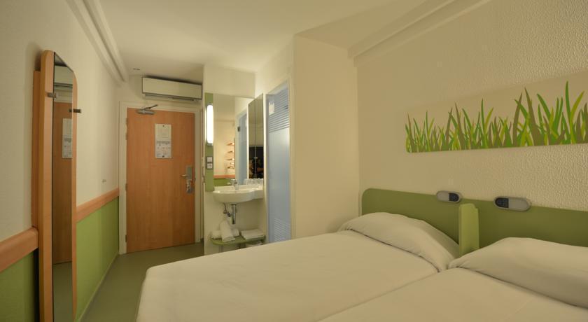Ibis Budget Fès Exterior foto